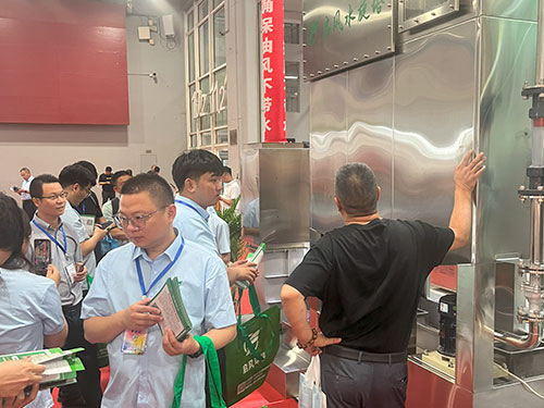 環(huán)保設備行業(yè)已悄然發(fā)生變革，啟風水旋塔廣州展會大展拳腳